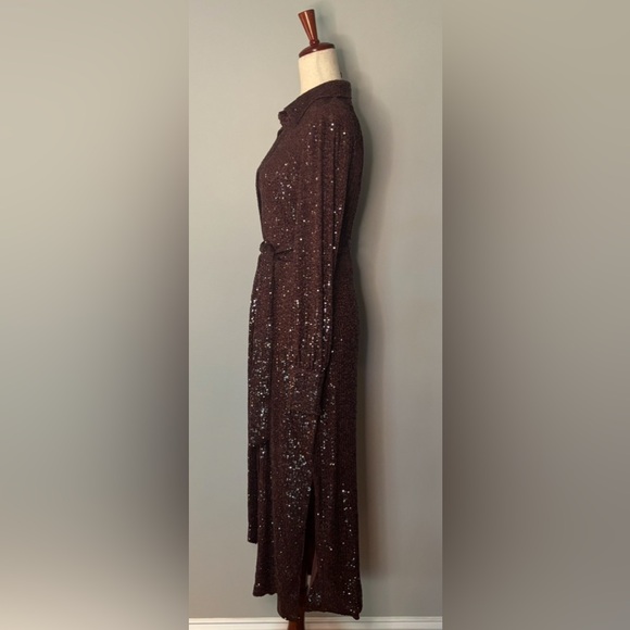 Cara Cara Margaret long sleeve dequin shirtdress in rum raisin size M - Picture 8 of 8